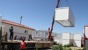 Irak'taki ihtiyaç sahiplerine konteyner yardımı