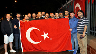 İstanbul ve Ankara'daki darbe girişimine dünyadan tepkiler