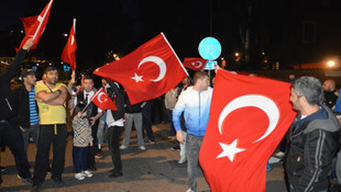 İstanbul ve Ankara'daki darbe girişimine dünyadan tepkiler