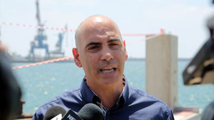 İyilik gemisiyle gelen malzemeler Gazze yolunda