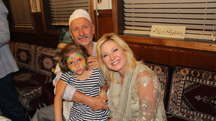 Kanada Cerrahi Dergahı’nda bayram meşki