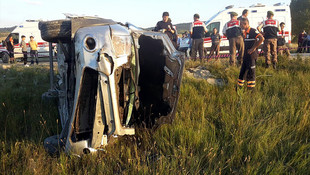 Karabük'te ticari araç devrildi: 2 ölü, 6 yaralı