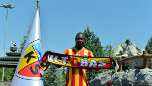 Kayserispor, Nakoulma için imza töreni düzenledi