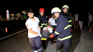 Kocaelide otomobil tıra çarptı: 4 ölü 1 yaralı