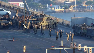 Köprüye saldırı talimatını veren albay gözaltına alındı