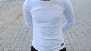 Küçük kızını kurtardı, kendisi boğuldu