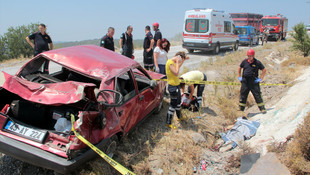Manisa'da trafik kazası: 1 ölü, 2 yaralı
