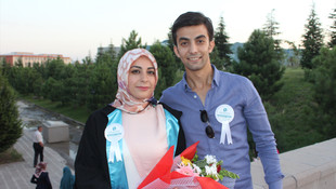 Mezuniyet töreninde evlenme teklif etti