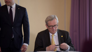 NATO Devlet ve Hükümet Başkanları Zirvesi