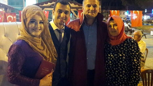 NikahlarI demokrasi nöbetinde kıyıldı