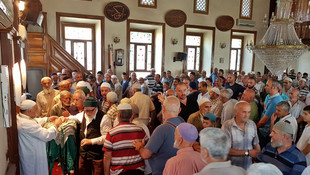 Sakarya'da sakal-ı şerif ziyarete açıldı