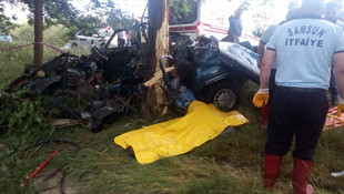 Samsun'da otomobil ağaca çarptı: 4 ölü, 1 yaralı