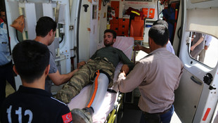 Siirt'te patlayıcı infilak etti: 1 korucu şehit, 4 yaralı