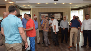 Silivri Belediyesinde bayramlaşmaÖzcan Işıklar Belediye Personelleriyle Bayramlaştı