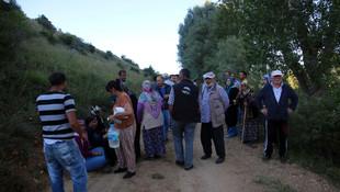 Sivas'ta traktör devrildi: 1 ölü, 2 yaralı