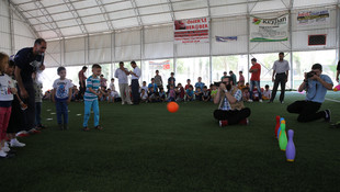 Suriyeli yetim çocuklara bayram eğlencesi