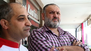 Tankları, egzozuna giysilerini doldurarak durdurdular