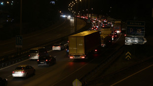 TEM otoyolunda araç yoğunluğu