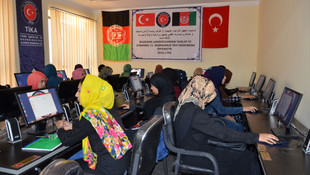 TİKA'dan Afganistan'daki üniversiteye bilgisayar sınıfı