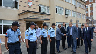 Trabzon Valisi Yavuz'dan, Polis Meslek Eğitim Merkezi'ne ziyaret