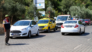 Turizm merkezlerinde bayram yoğunluğu