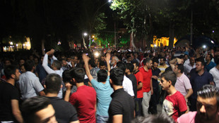 Türkiye darbe girişime karşı ayakta