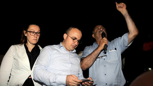 Türkiye darbe girişimine karşı ayakta