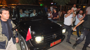 Türkiye darbe girişimine karşı ayakta