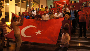 İstanbul ve Ankara'daki darbe girişimine dünyadan tepkiler