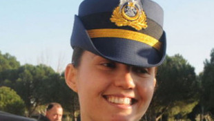 Tutuklanan kadın Pilot Üsteğmen Kumaş da ihraç edildi