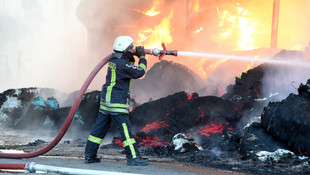 Uşak'ta iplik fabrikasında yangın