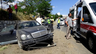 Uşak'ta trafik kazası: 4 yaralı