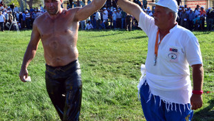 Yunusemre Belediyesi Yağlı Güreşleri