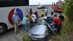 Zonguldak'ta otomobil otobüsle çarpıştı: 1 ölü, 1 yaralı