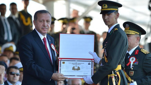 Kara Harp Okulunun son 3 yıldaki birincilerine FETÖden ihraç!