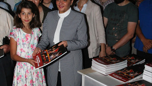 AA'nın Dakika Dakika FETÖ'nün Darbe Girişimi kitabı