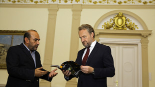 AA'nın Dakika Dakika FETÖ'nün Darbe Girişimi kitabı