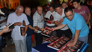 AA'nın Dakika Dakika FETÖ'nün Darbe Girişimi kitabı