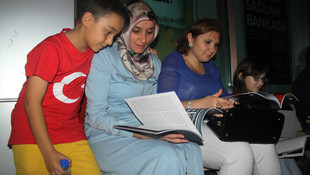 AA'nın Dakika Dakika FETÖ'nün Darbe Girişimi kitabı