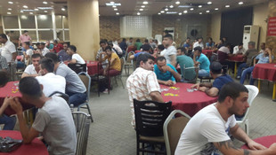 Adana'da holdingin bürosuna kumar operasyonu