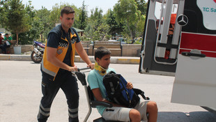 Aksaray'da otomobil şarampole devrildi: 6 yaralı