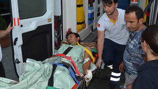 Balığa giderken ayı saldırısına uğradılar