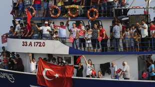 Balıkçılardan, FETÖ'nün darbe girişimine tepki