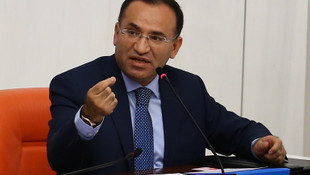 Bozdağ: ABD, Güleni iade etmezse Türkiyeyi bir teröriste feda etmiş olacaktır