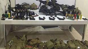 Kadınlar tuvaletinin gizli bölümünde cephanelik bulundu