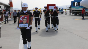 Demokrasi şehidi genç, son yolculuğuna uğurlanıyor