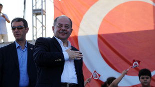 Demokrasi ve Şehitler Mitingi