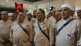 Denizli'den ilk hac kafilesi yola çıktı