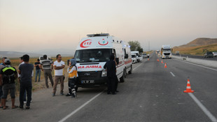 Düğün yolunda trafik kazası: 2 ölü, 13 yaralı