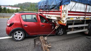 Düzce'de trafik kazaları: 1 ölü, 3 yaralı
